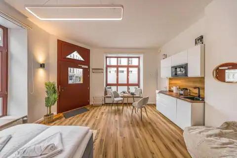 Ruhige Und Stilvolle Wohnung Am Clara-Zetkin-Park Leipzig Exterior photo